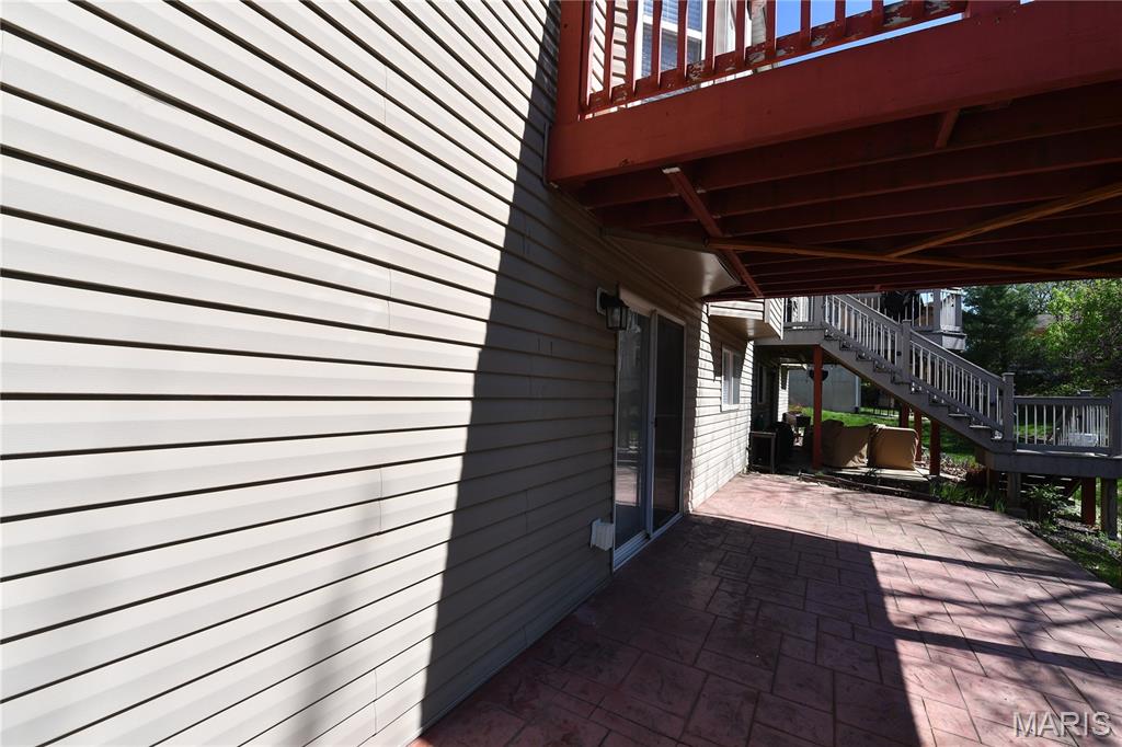 1712 Preston Centre Drive, Fenton, MO, 63026-6610