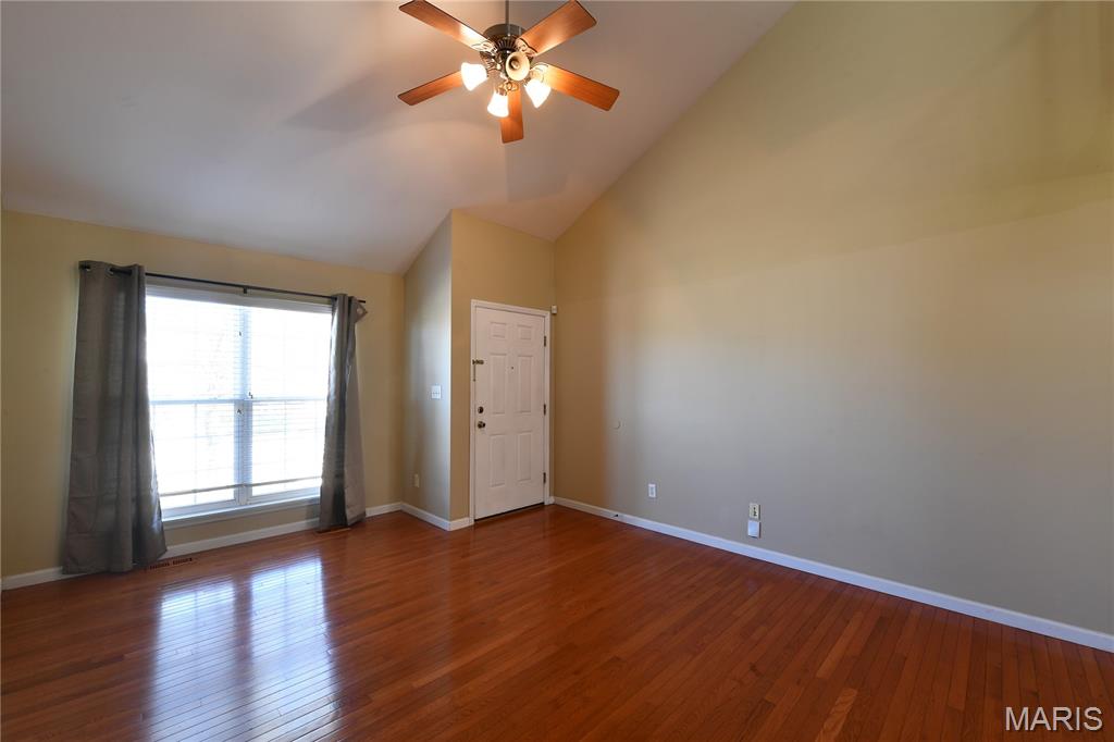 1712 Preston Centre Drive, Fenton, MO, 63026-6610