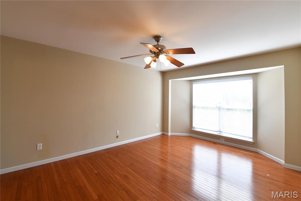 1712 Preston Centre Drive, Fenton, MO, 63026-6610