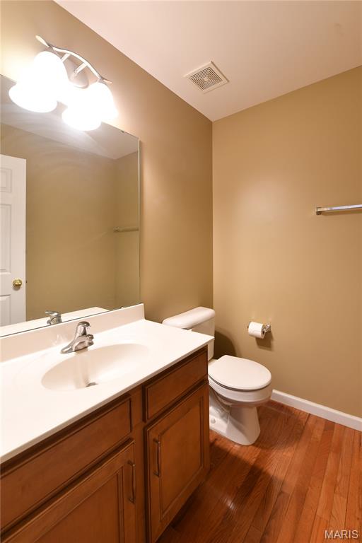 1712 Preston Centre Drive, Fenton, MO, 63026-6610