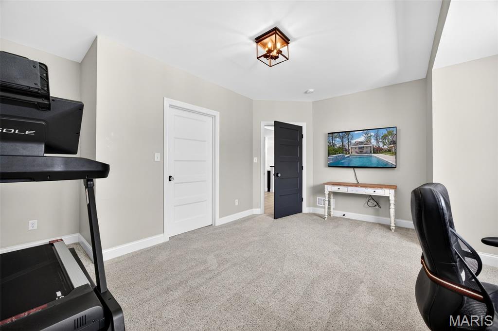 6106 Knights Table Court, St Charles, MO, 63304-7548