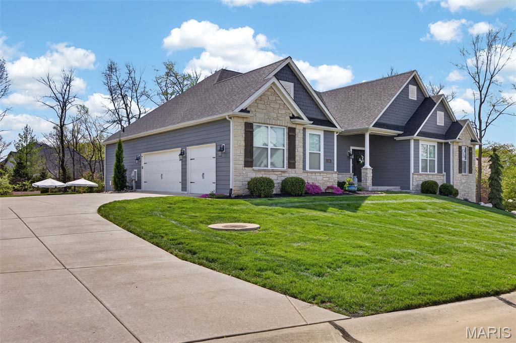 6106 Knights Table Court, St Charles, MO, 63304-7548