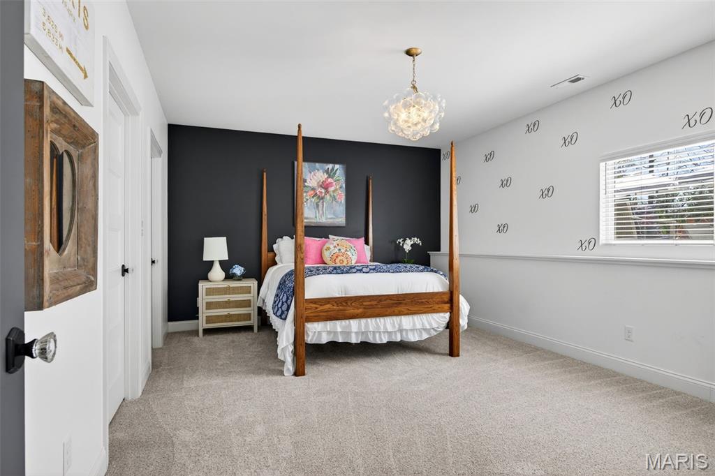 6106 Knights Table Court, St Charles, MO, 63304-7548