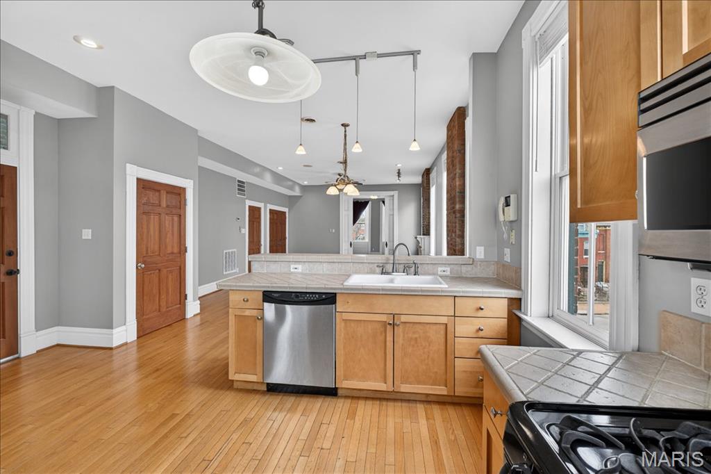 2200 S 12Th Street #3, St Louis, MO, 63104