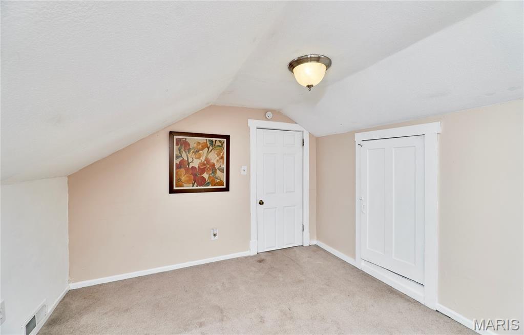 125 Lithia Avenue, Webster Groves, MO, 63119