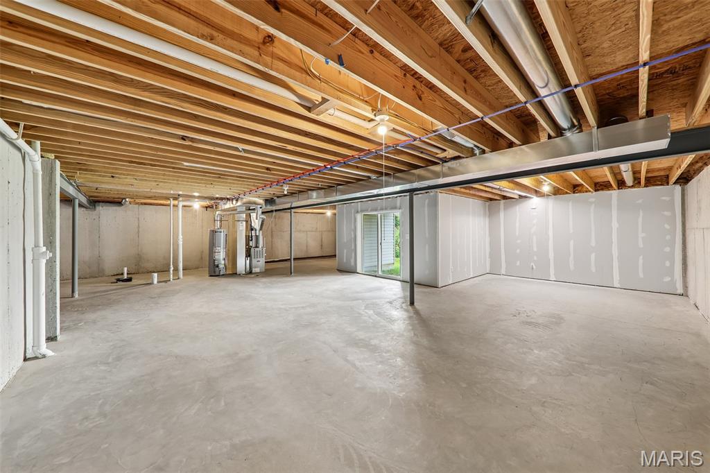 465 Timber Valley Trail, Fenton, MO, 63026