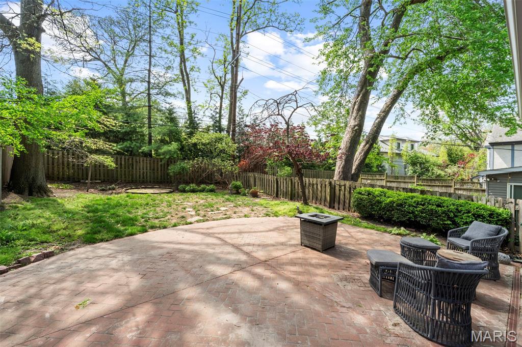 7232 Northmoor Drive, University City, MO, 63105