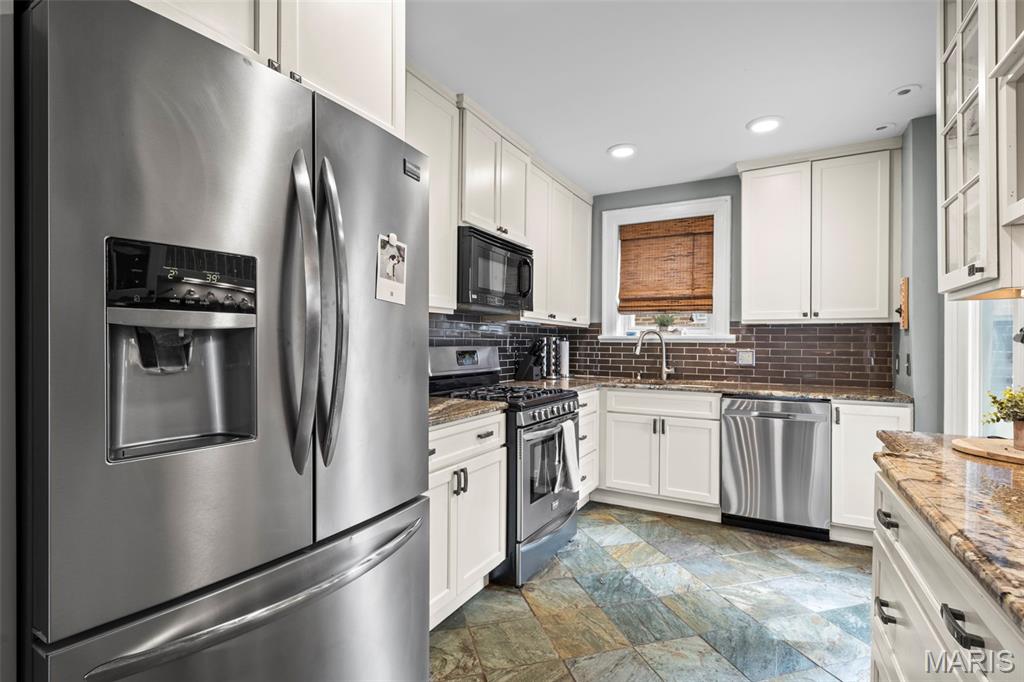 7232 Northmoor Drive, University City, MO, 63105