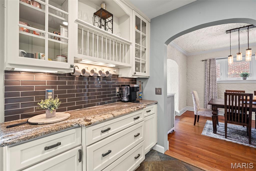7232 Northmoor Drive, University City, MO, 63105