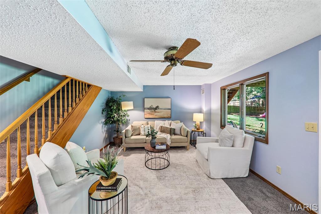 995 Century Oaks Drive, Manchester, MO, 63021
