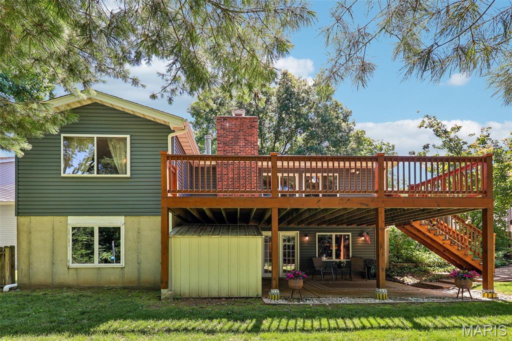 995 Century Oaks Drive, Manchester, MO, 63021