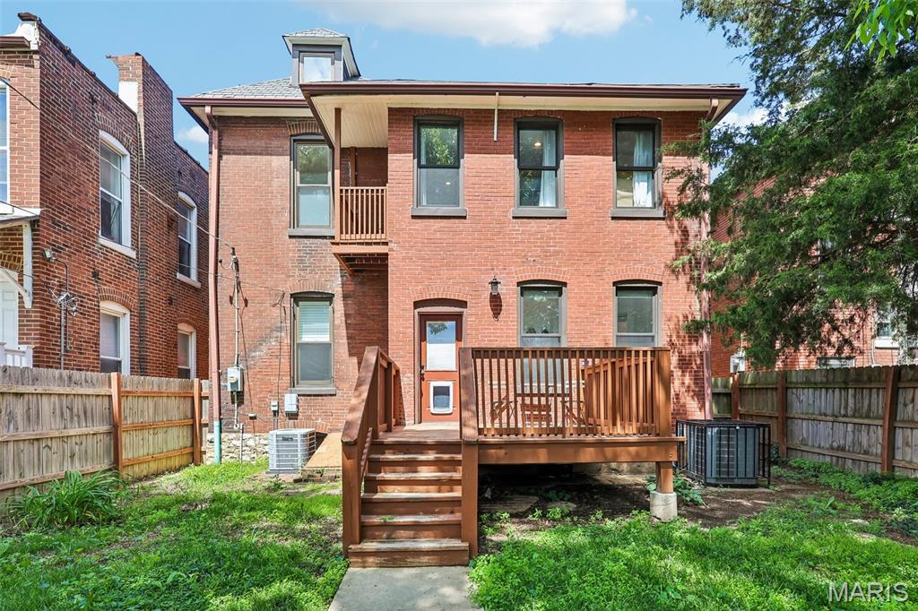 3850 Arsenal Street, St Louis, MO, 63116