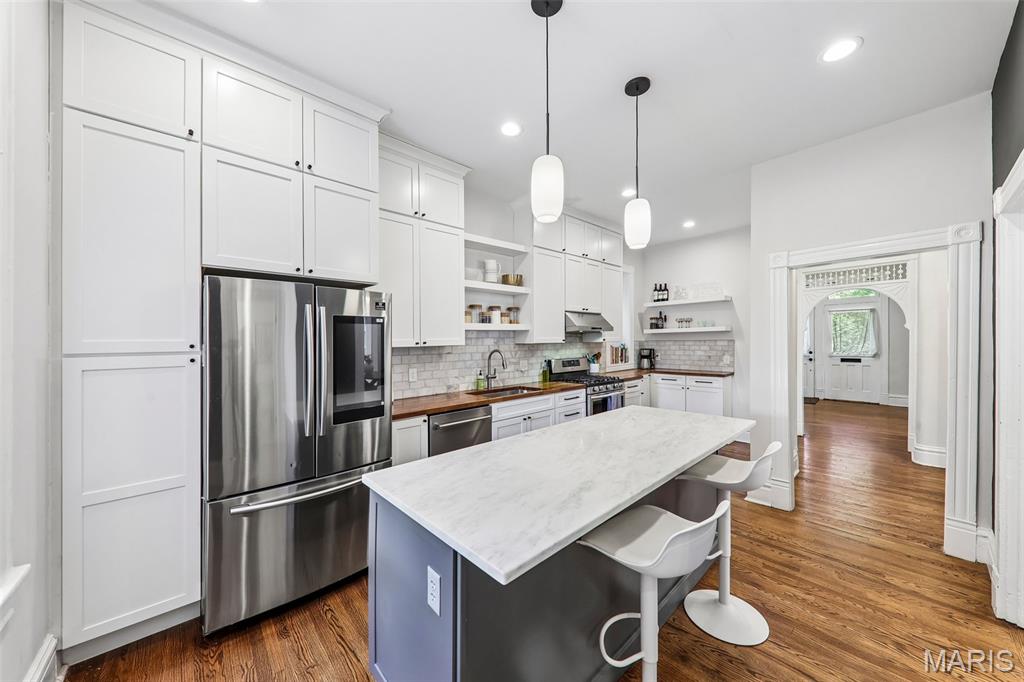 3850 Arsenal Street, St Louis, MO, 63116