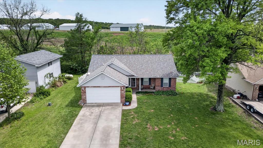 152 Gall Road, Columbia, IL, 62236-4504