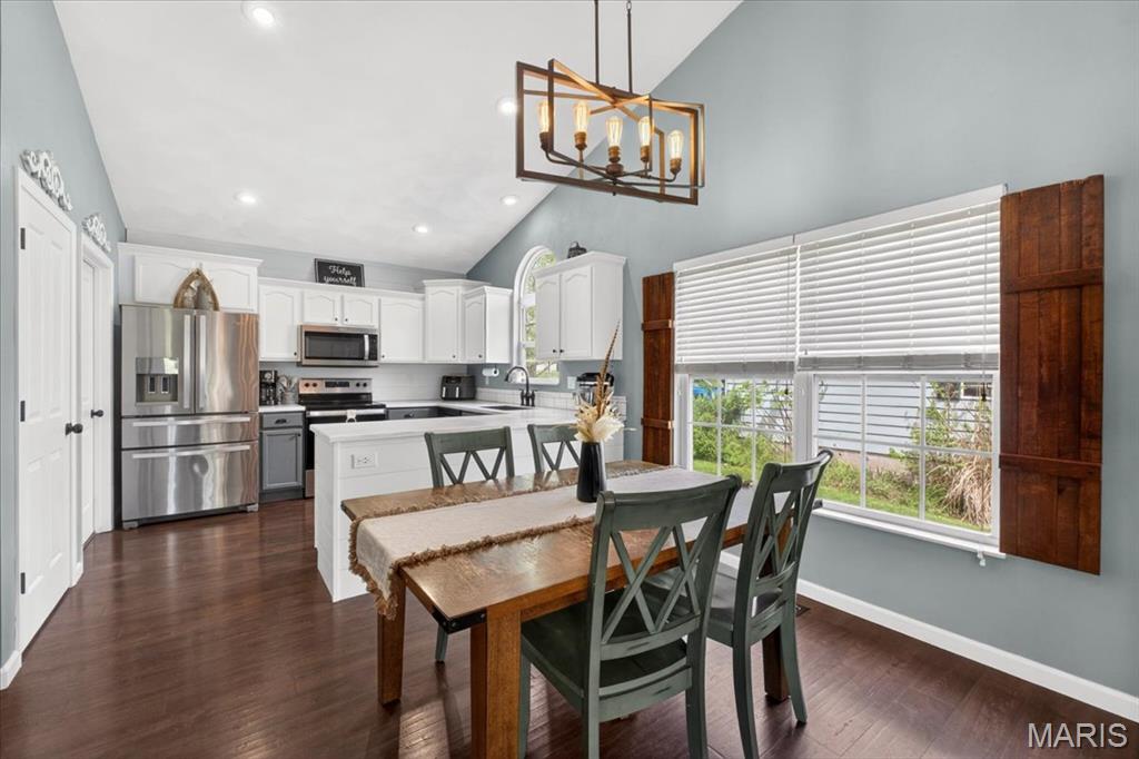 152 Gall Road, Columbia, IL, 62236-4504