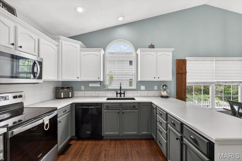 152 Gall Road, Columbia, IL, 62236-4504