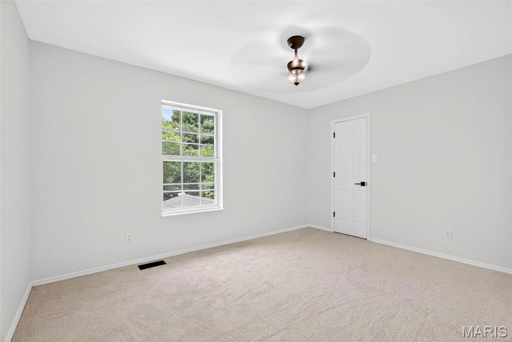 9901 Baywood Terrace, Sappington, MO, 63126