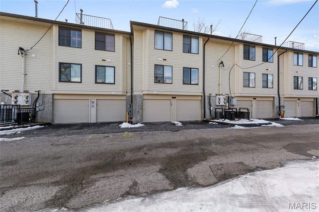 5575 Waterman Boulevard #B, St Louis, MO, 63112