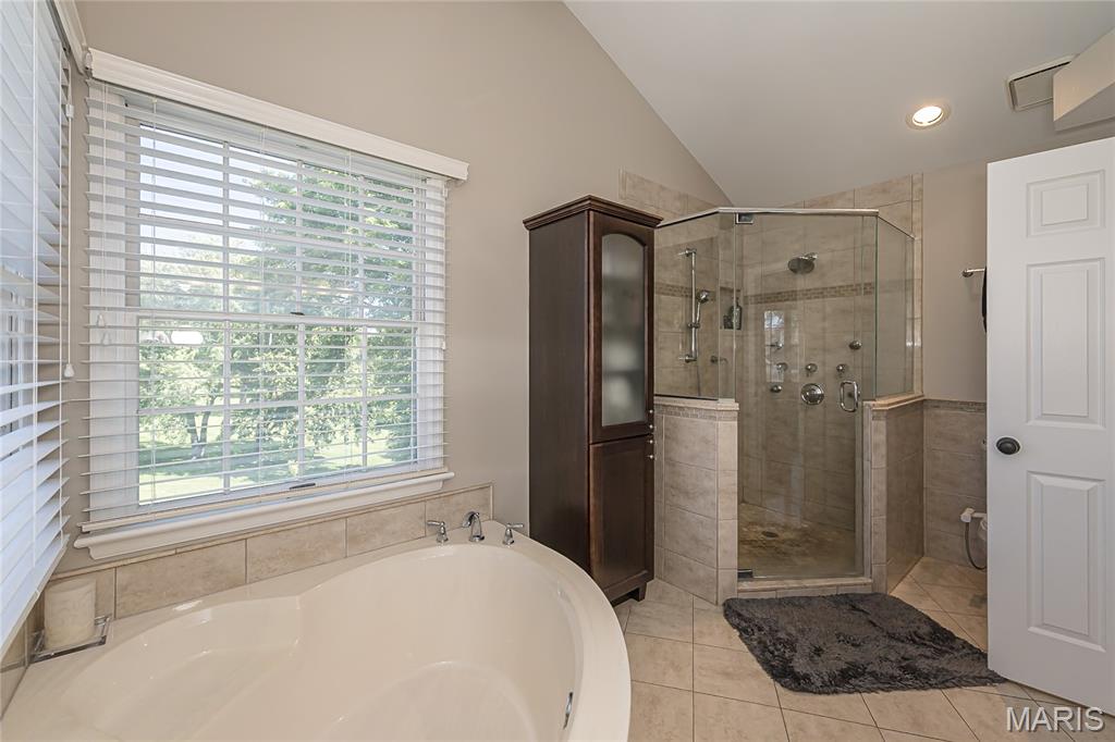 18133 Edgewood Circle, Wildwood, MO, 63038