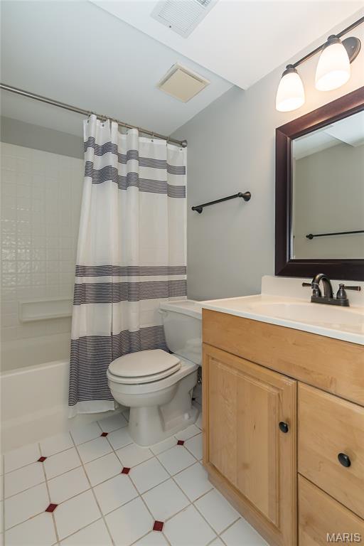 18133 Edgewood Circle, Wildwood, MO, 63038
