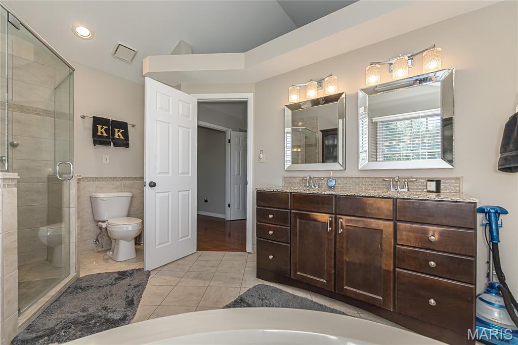 18133 Edgewood Circle, Wildwood, MO, 63038
