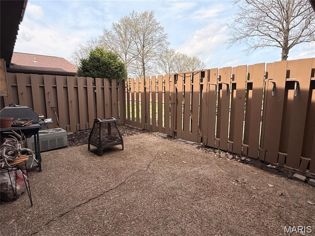 1503 Hampton Court, Belleville, IL, 62223-2751