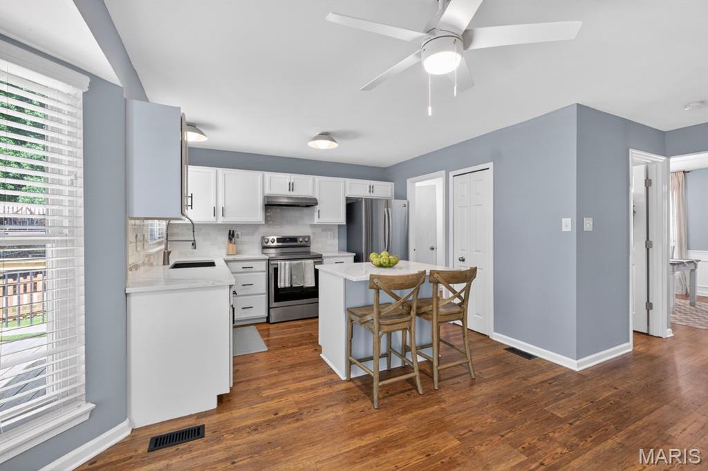 523 Rosewell Court, Ballwin, MO, 63021
