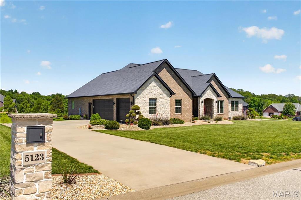 5123 Kennet Drive, Columbia, IL, 62236-3471