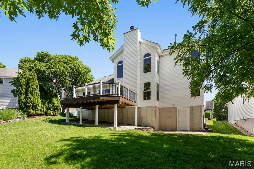 690 Summer Top Circle, Fenton, MO, 63026