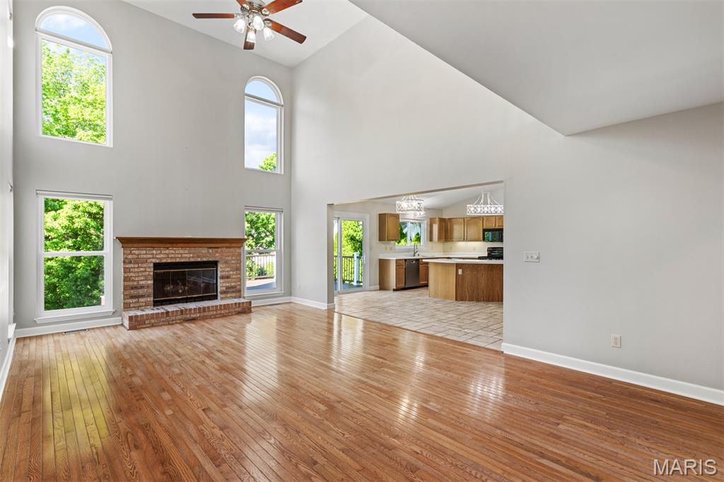 690 Summer Top Circle, Fenton, MO, 63026