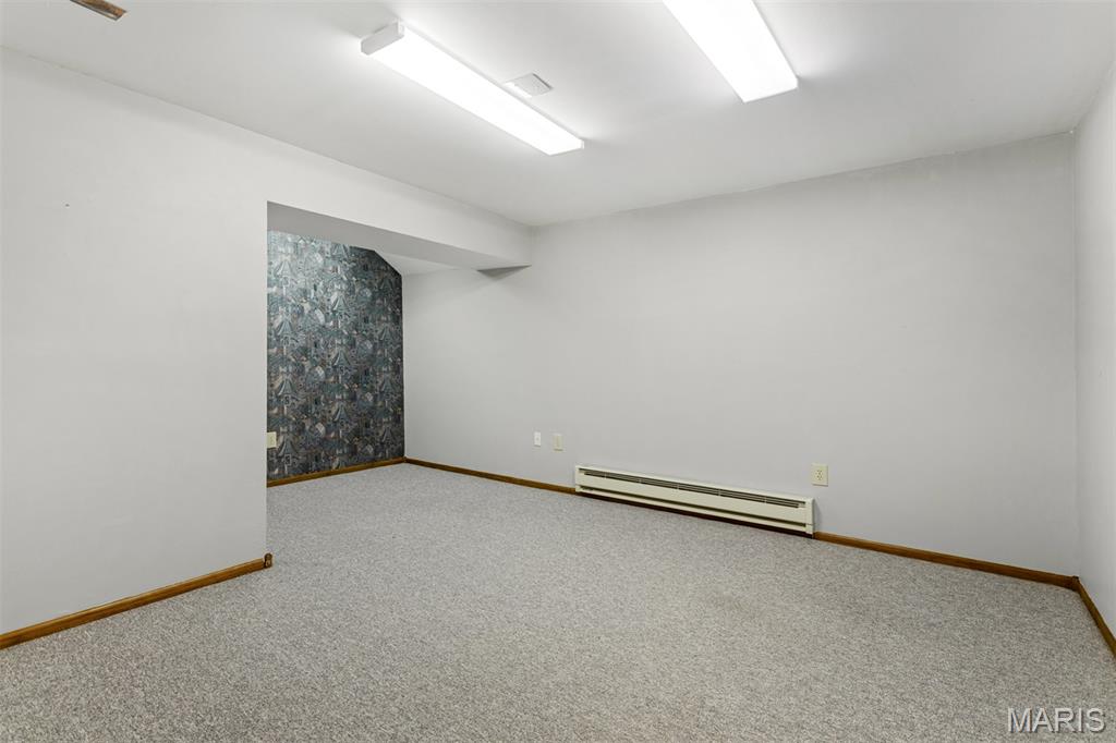 690 Summer Top Circle, Fenton, MO, 63026