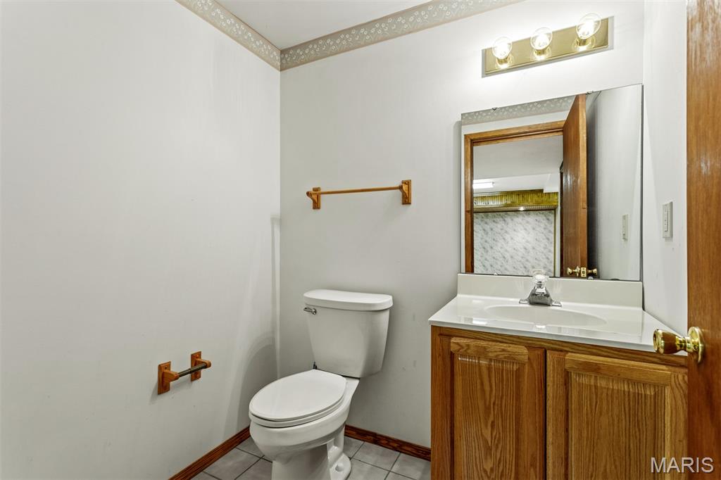 690 Summer Top Circle, Fenton, MO, 63026