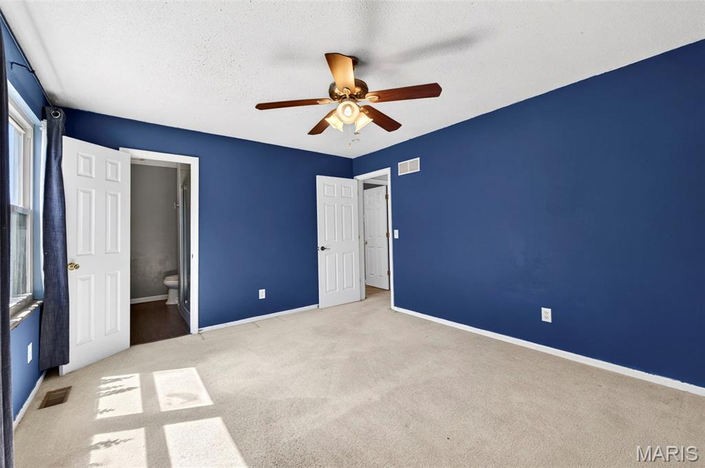 4 Red Oaks Drive, St Peters, MO, 63376-3702