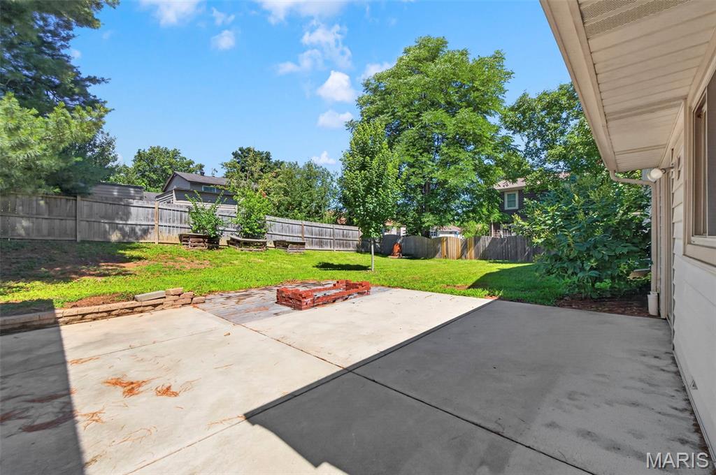 4 Red Oaks Drive, St Peters, MO, 63376-3702