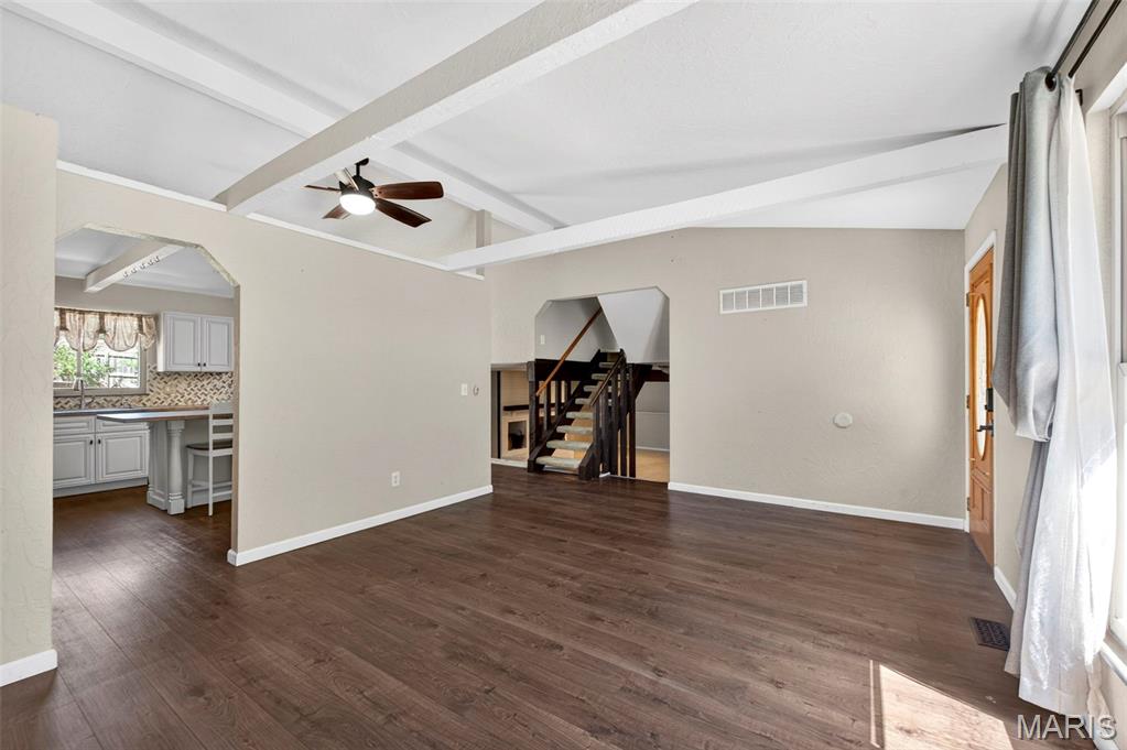 4 Red Oaks Drive, St Peters, MO, 63376-3702