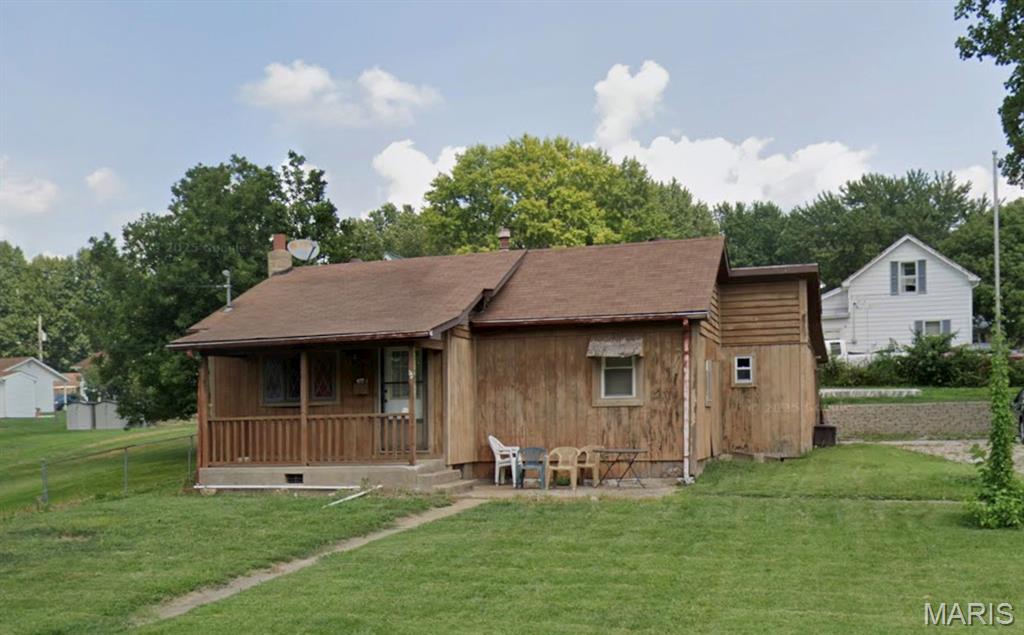 326 S Ferkel Street, Columbia, IL, 62236