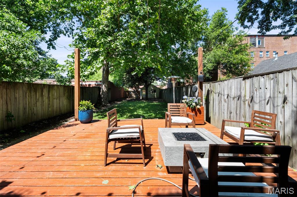 4161 W Pine Boulevard, St Louis, MO, 63108-2801