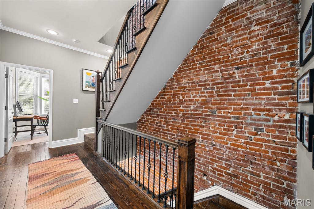 4161 W Pine Boulevard, St Louis, MO, 63108-2801