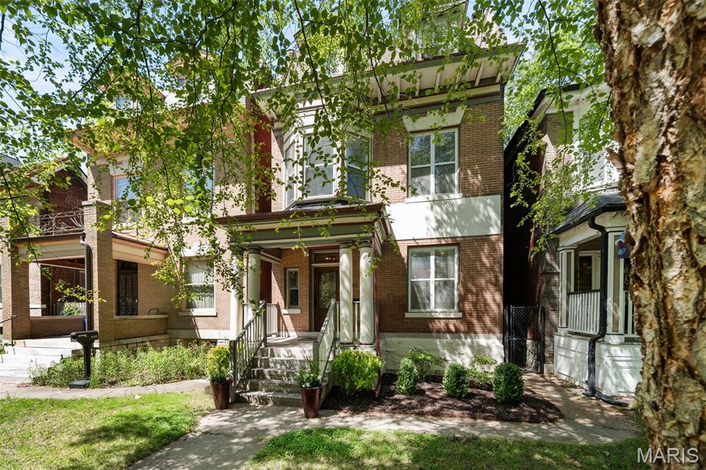 4161 W Pine Boulevard, St Louis, MO, 63108-2801