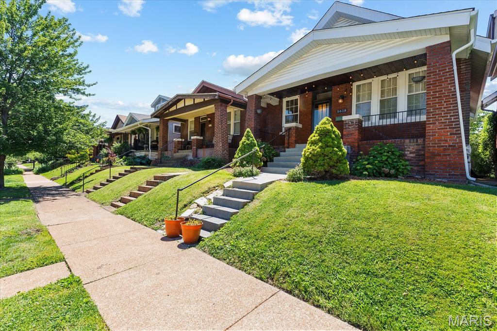 5618 Nottingham Avenue, St Louis, MO, 63109-2822
