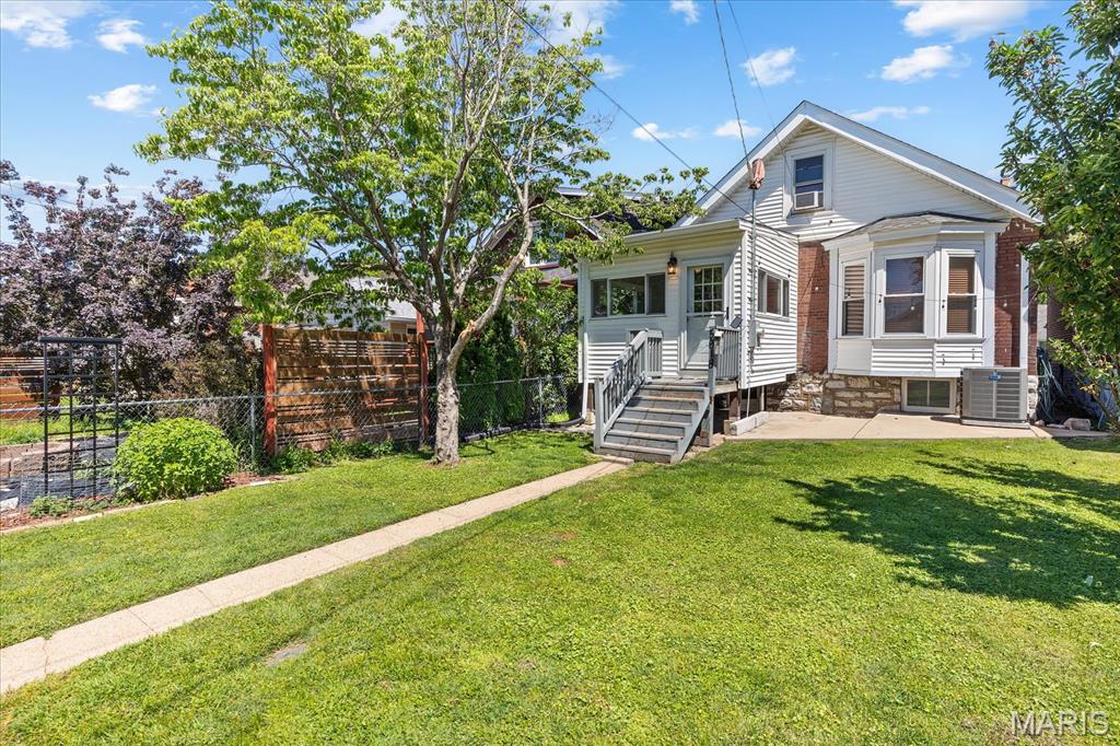 5618 Nottingham Avenue, St Louis, MO, 63109-2822
