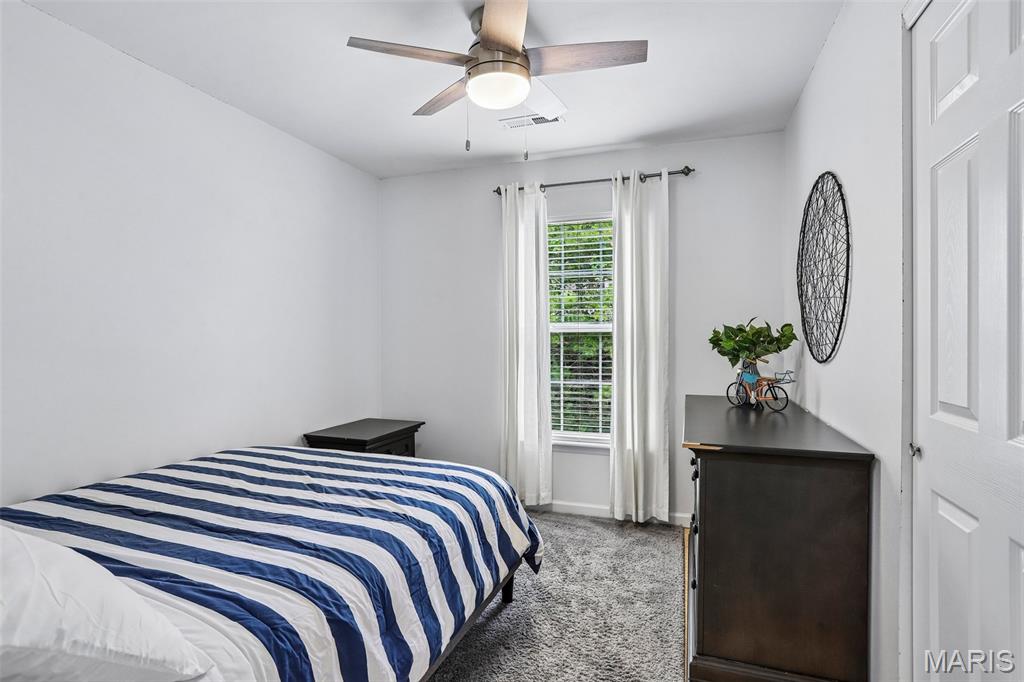 511 Winter Garden Drive, Fenton, MO, 63026