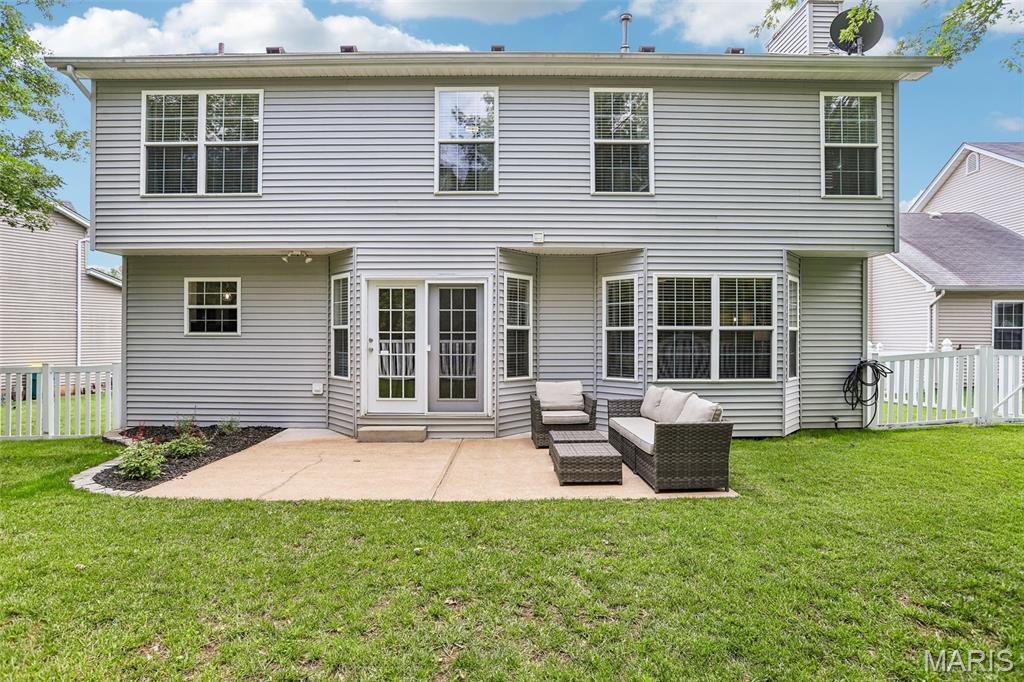 511 Winter Garden Drive, Fenton, MO, 63026