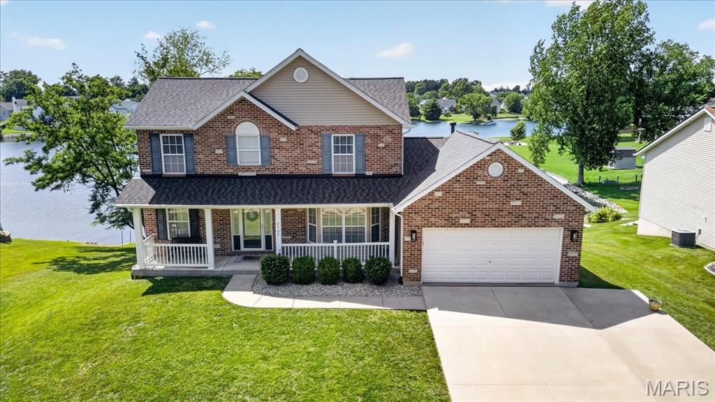 2562 Lakeshore Drive, Columbia, IL, 62236-2669