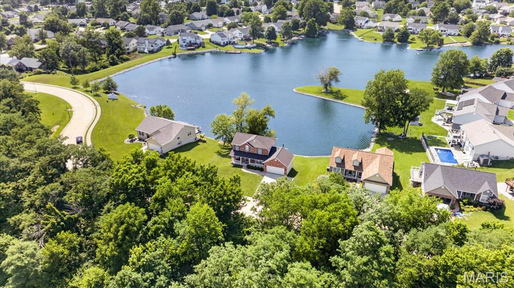 2562 Lakeshore Drive, Columbia, IL, 62236-2669