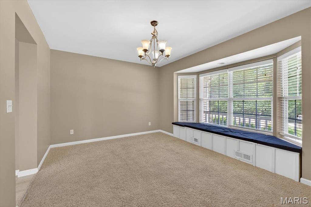 2562 Lakeshore Drive, Columbia, IL, 62236-2669