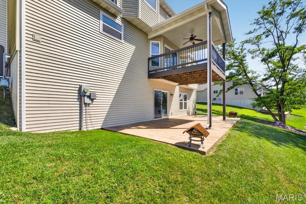 2562 Lakeshore Drive, Columbia, IL, 62236-2669
