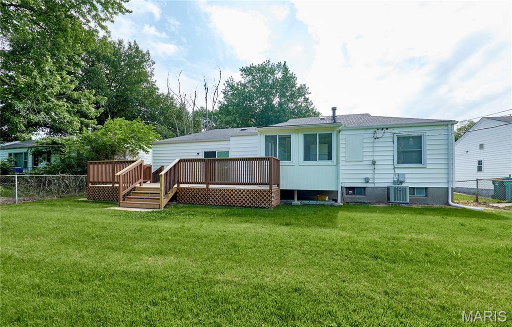 10075 Coburg Lands Drive, St Louis, MO, 63137