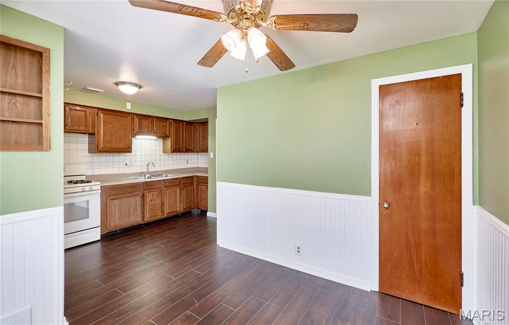 10075 Coburg Lands Drive, St Louis, MO, 63137