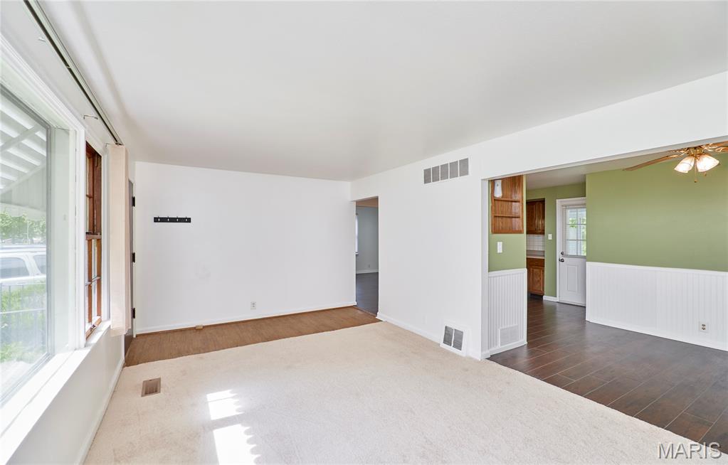 10075 Coburg Lands Drive, St Louis, MO, 63137